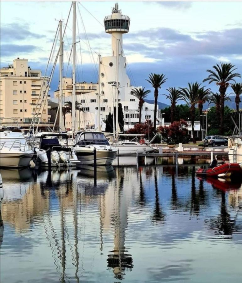 Unsejouraempuriabrava-Terrasse-Vue Mer -Clime- Wifi Parking Exterior photo